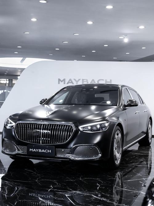 重庆236岚图汽车的售后服务让用户无忧出行，迈巴赫未来的豪华车趋势